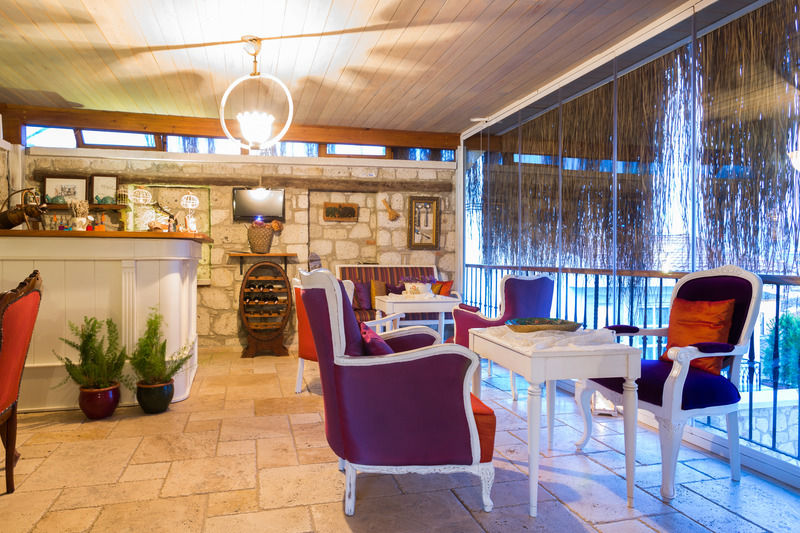 Chigdem Hotel-Special Category Алачати Экстерьер фото