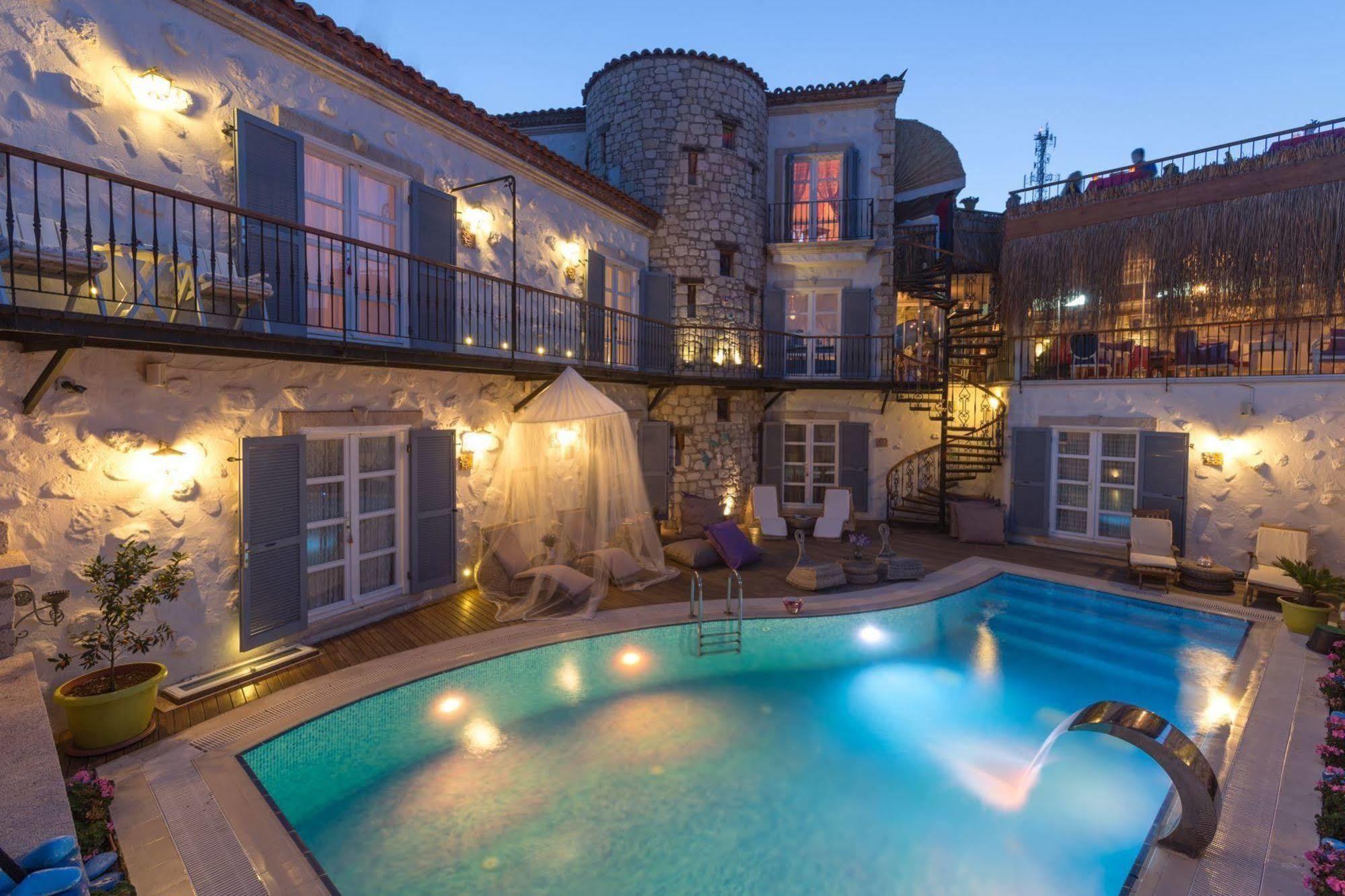 Chigdem Hotel-Special Category Алачати Экстерьер фото